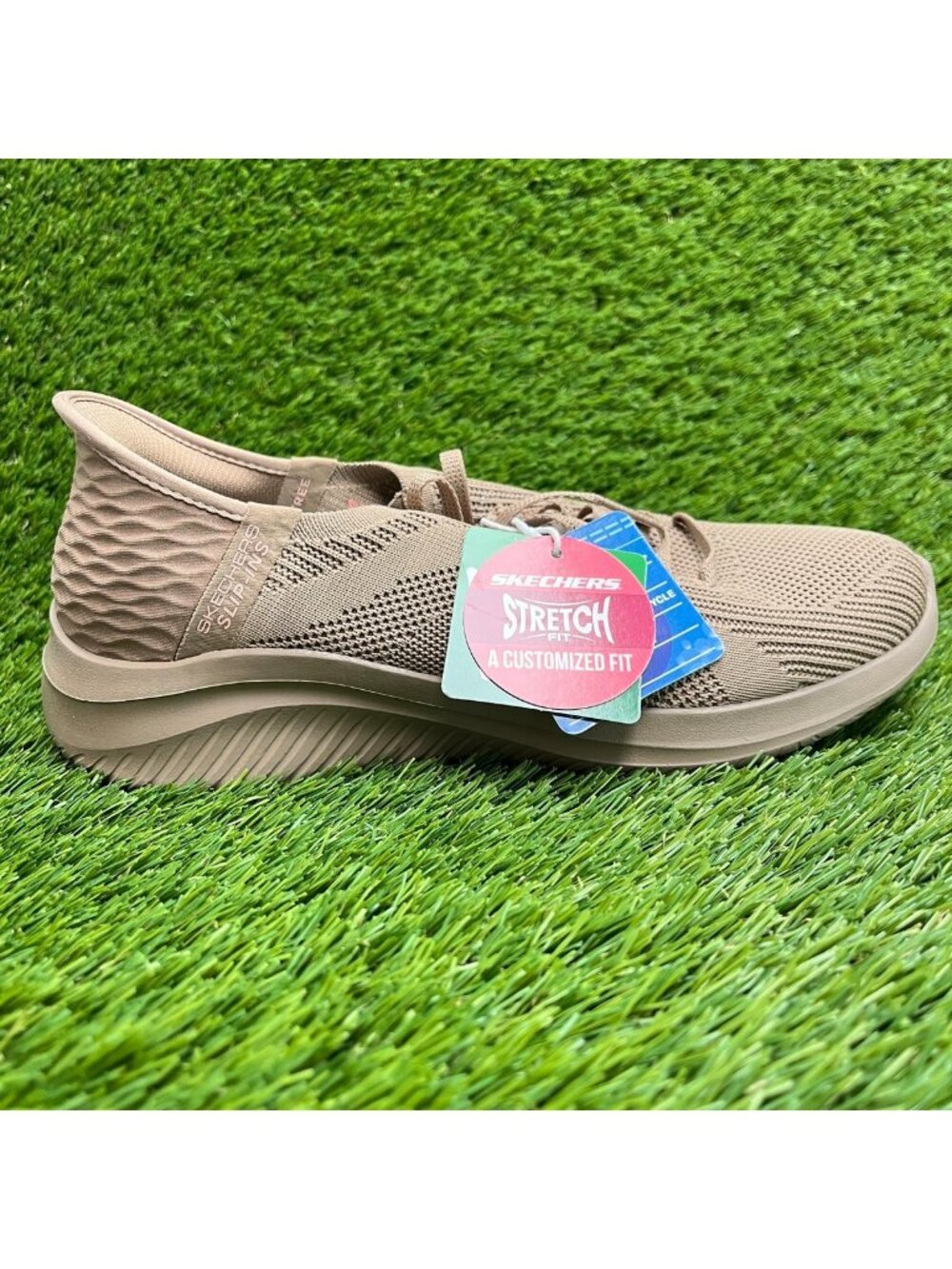 Skechers Ultra Flex 3.0 Pure Color Womens Size 8 Taupe Athletic Shoes Sneakers